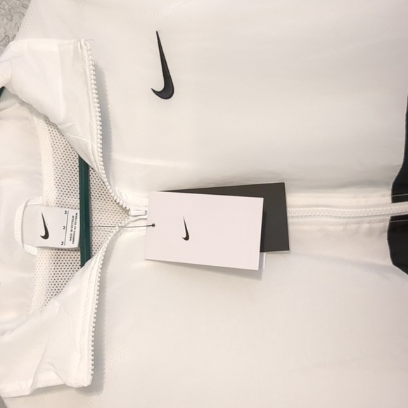 Nike Jacket - Picture 5 of 10